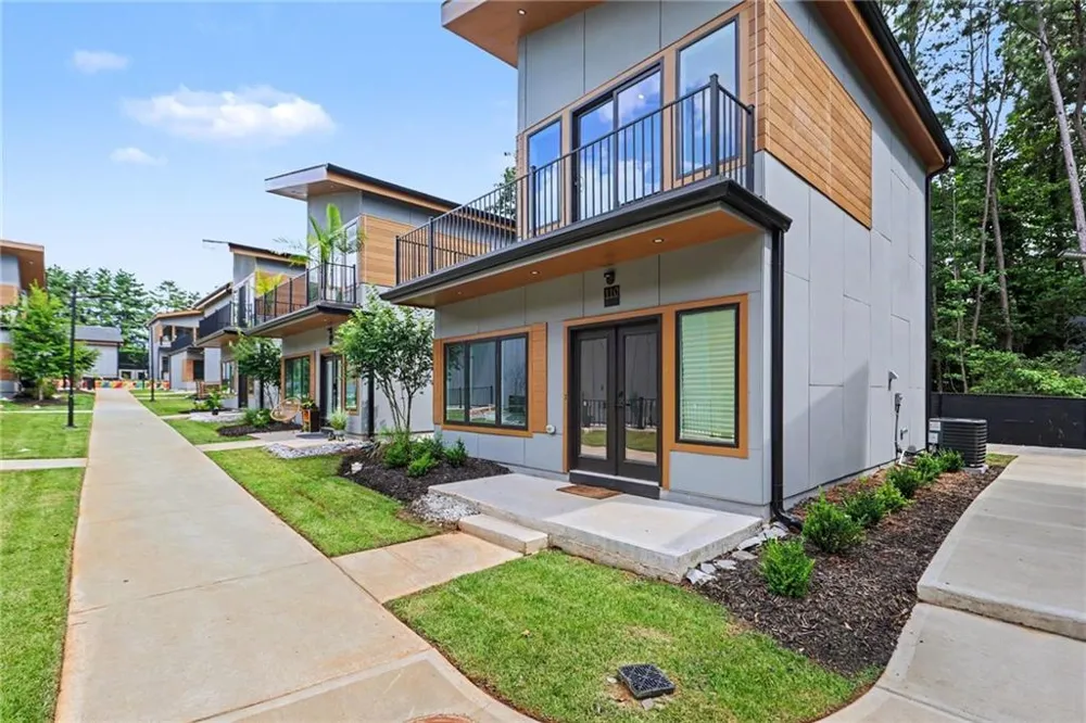 6305 Shannon Parkway #110 Union City, GA 30291