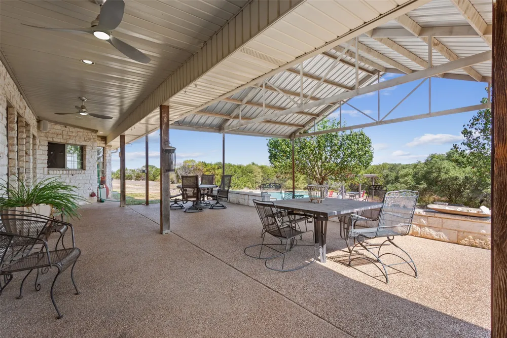 564 Sam Bass Road McGregor, TX 76657