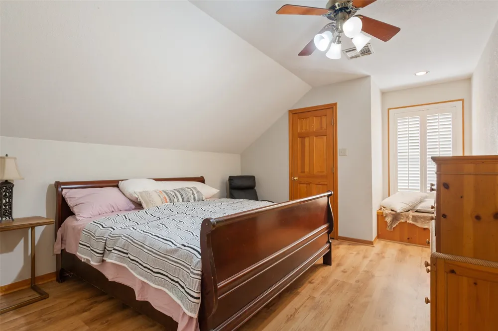 564 Sam Bass Road McGregor, TX 76657