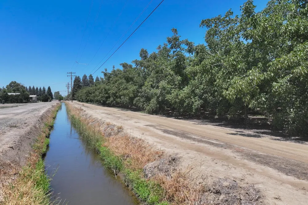 13395 Avenue 328 Visalia, CA 93291