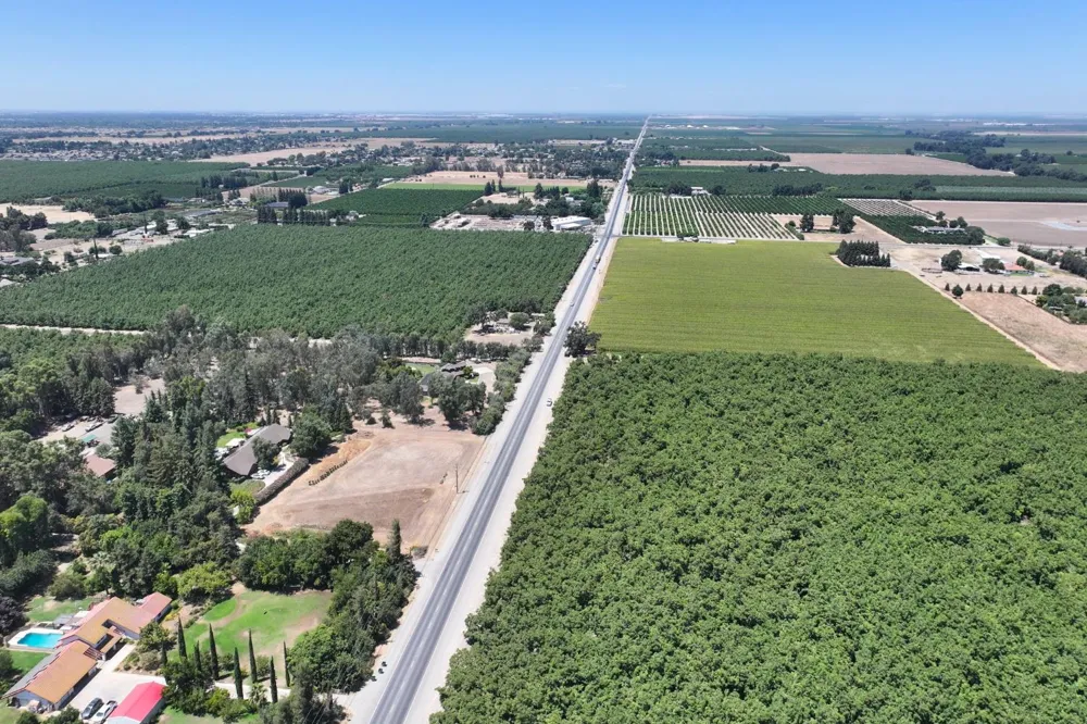 13395 Avenue 328 Visalia, CA 93291