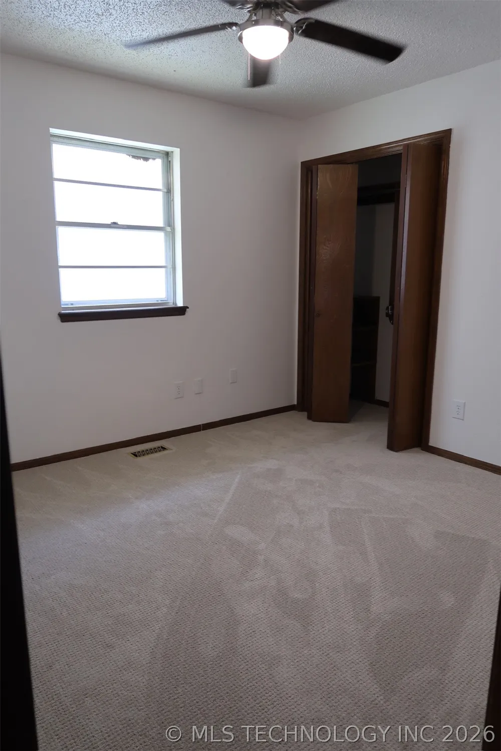 3657 Rolling Lane Circle Midwest City, OK 73110