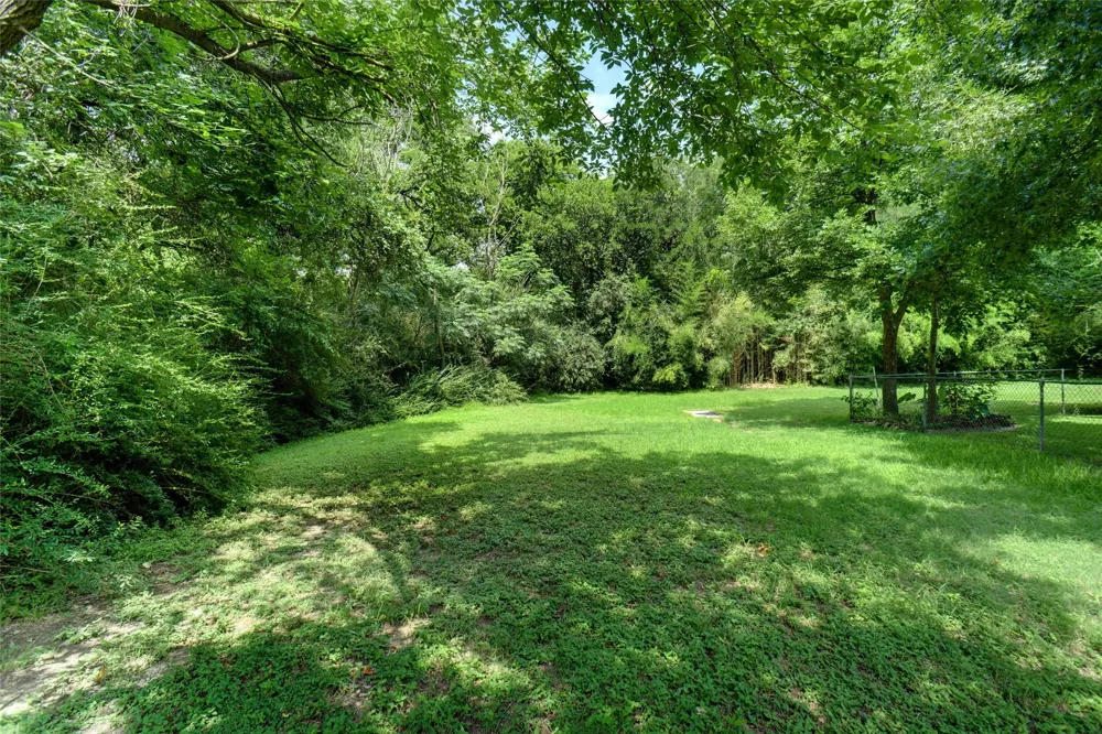 36 Glory Road Lakeside, TX 76135