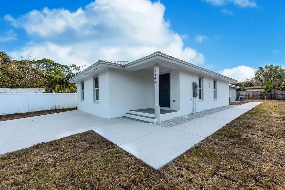 4959 SE PRIMROSE WAY #1 Stuart, FL 34997
