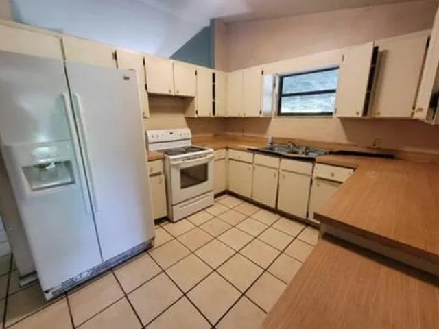 3311 NW 24TH AVENUE Okeechobee, FL 34972