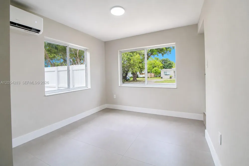 6410 SW 17th St West Miami, FL 33155