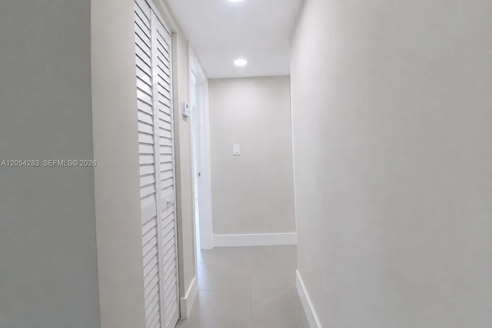 6410 SW 17th St West Miami, FL 33155