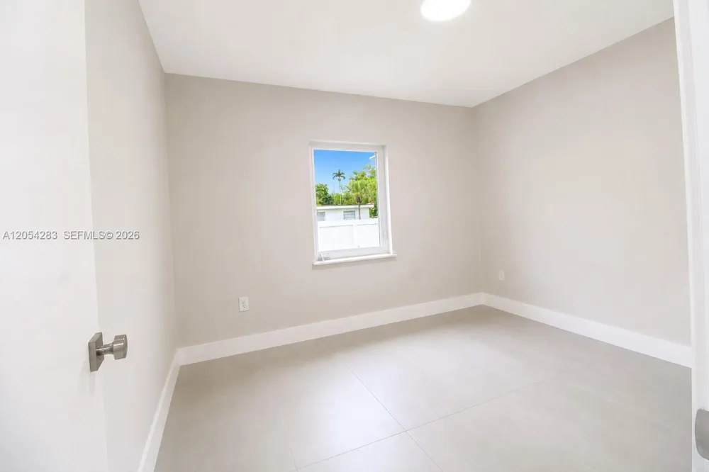 6410 SW 17th St West Miami, FL 33155