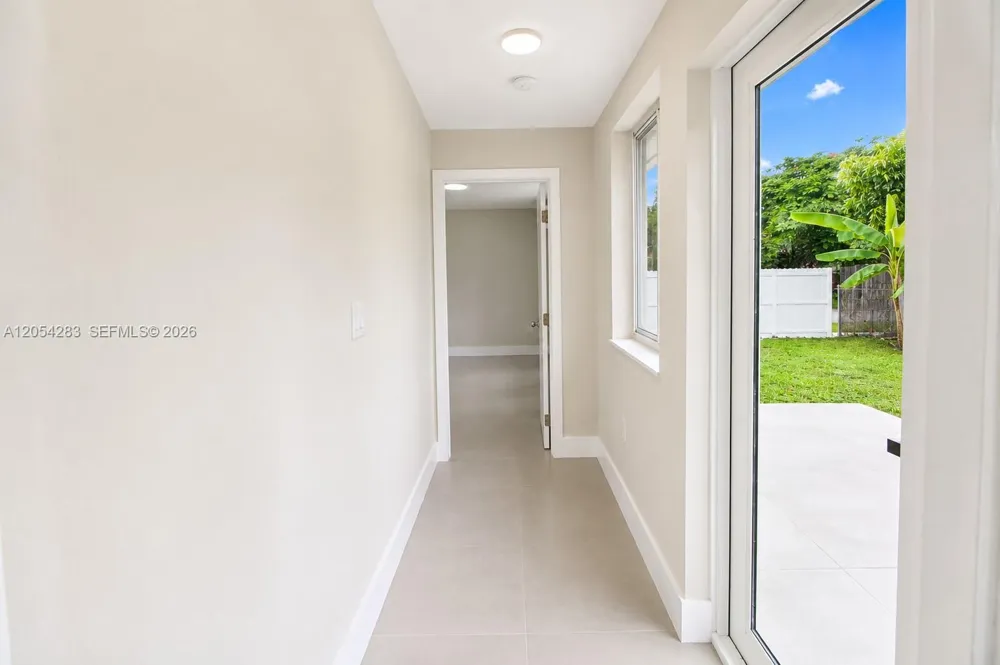 6410 SW 17th St West Miami, FL 33155