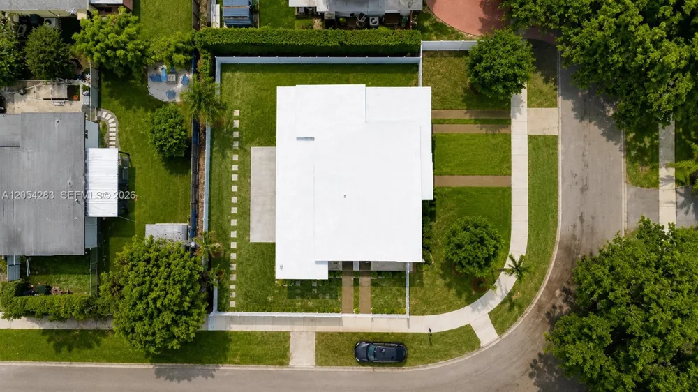 6410 SW 17th St West Miami, FL 33155