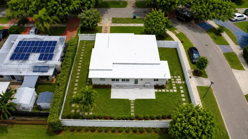 6410 SW 17th St West Miami, FL 33155