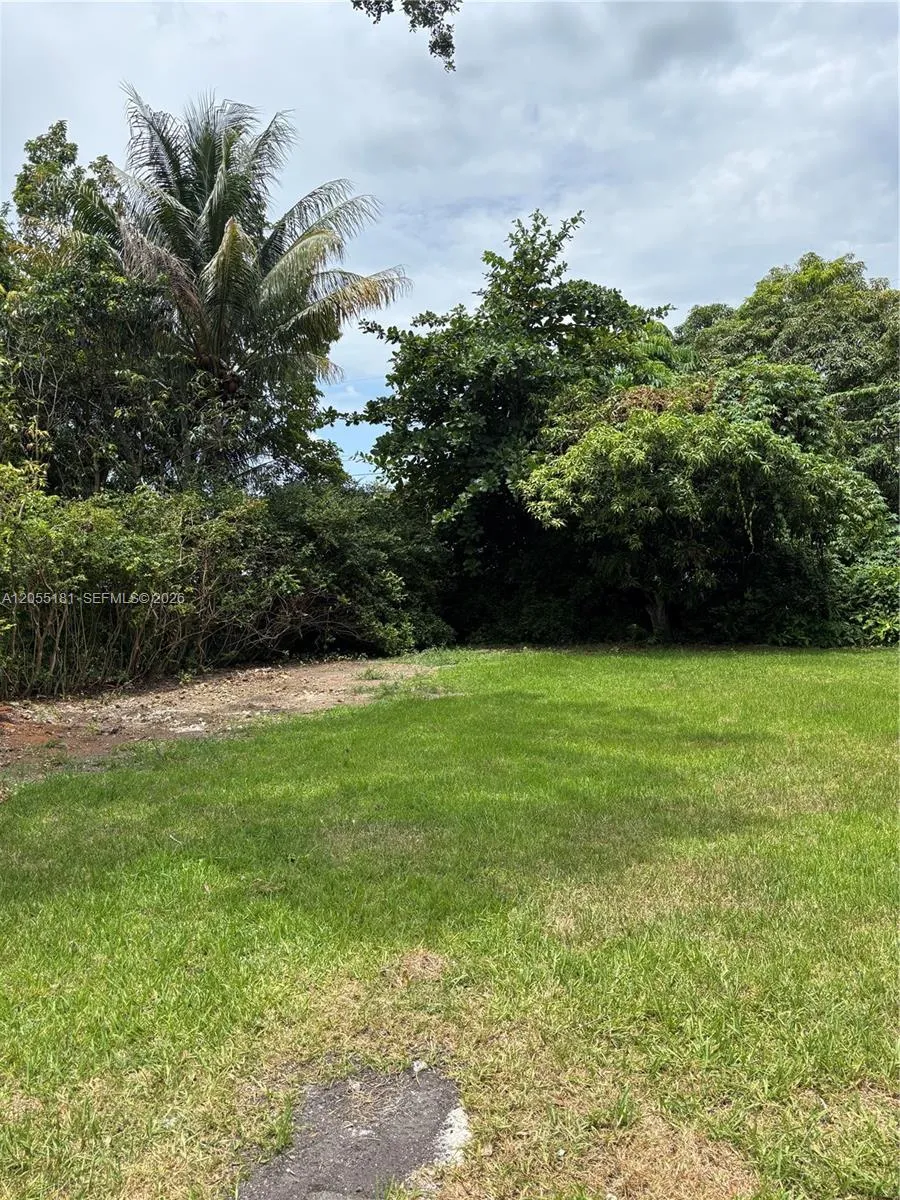 6410 SW 63rd Ct #. South Miami, FL 33143