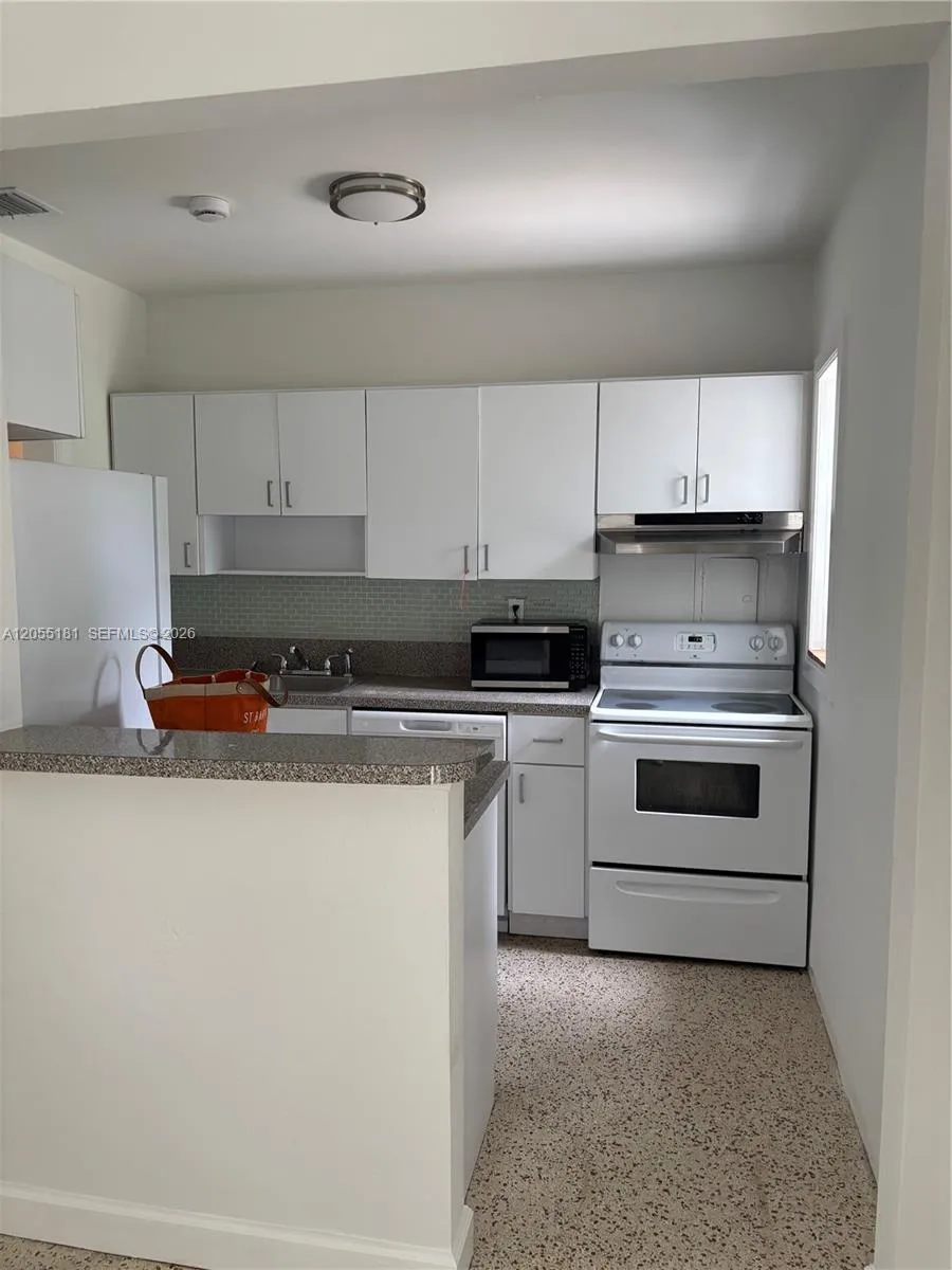 6410 SW 63rd Ct #. South Miami, FL 33143