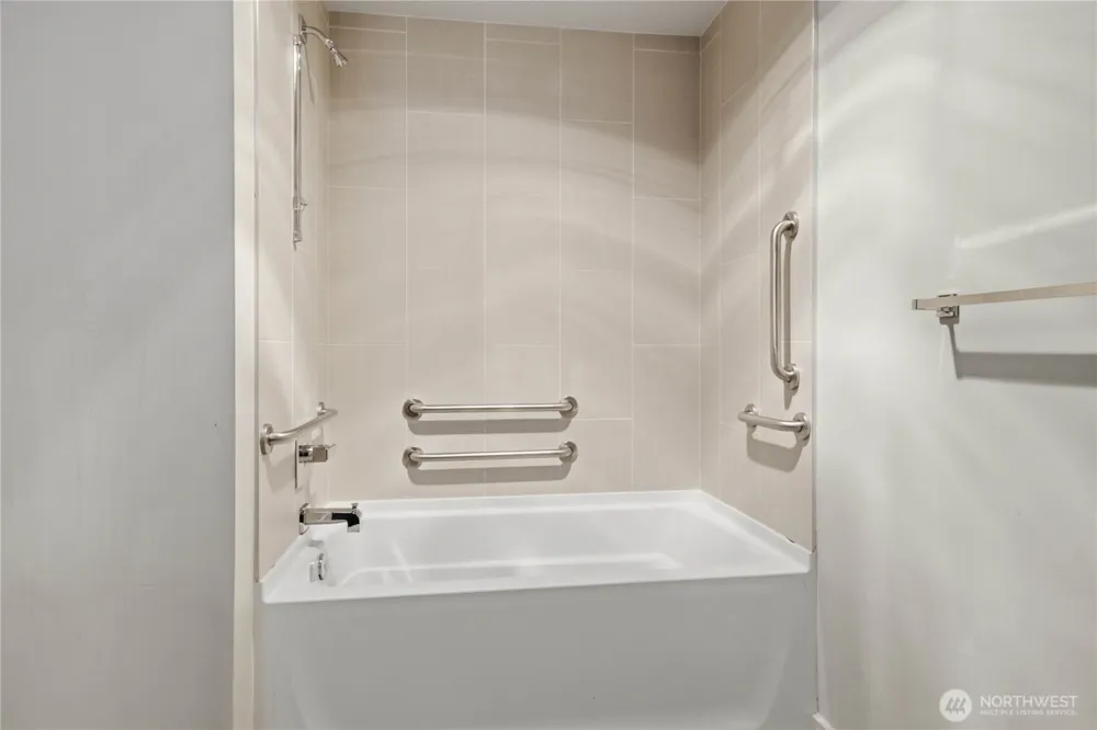 15100 6th Avenue SW #310 Burien, WA 98166
