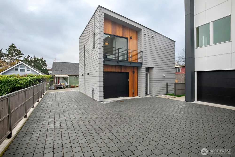 4217 S Findlay Street Seattle, WA 98118