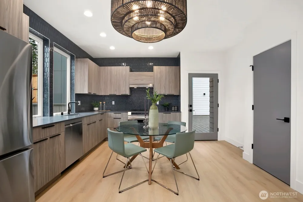4217 S Findlay Street Seattle, WA 98118