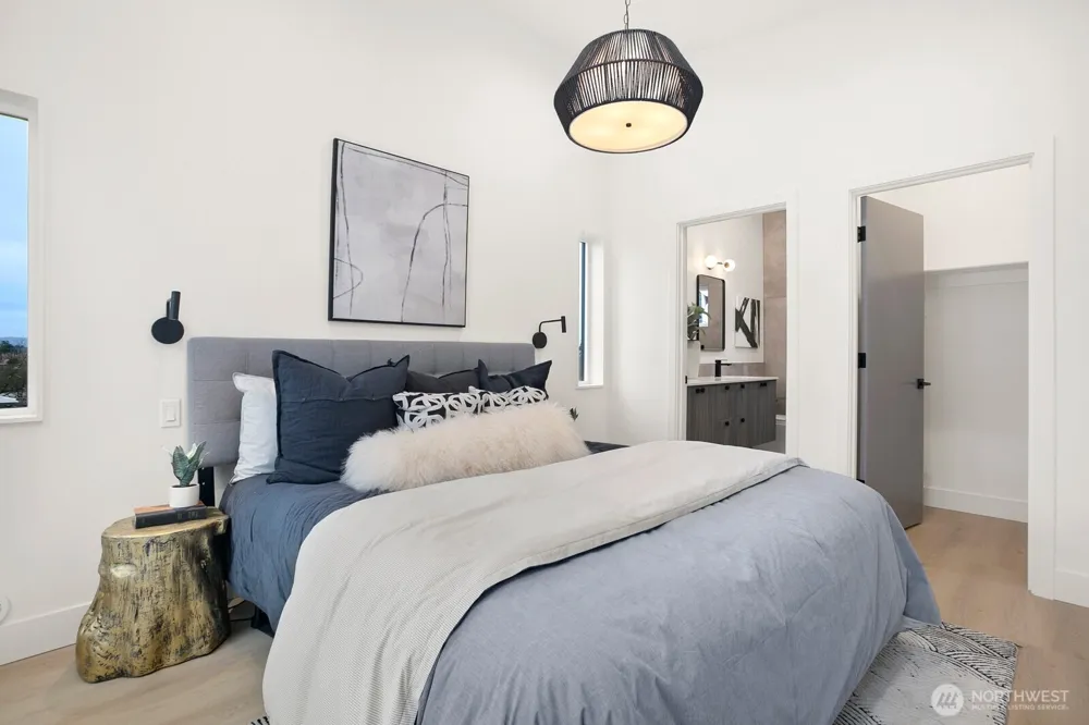 4217 S Findlay Street Seattle, WA 98118