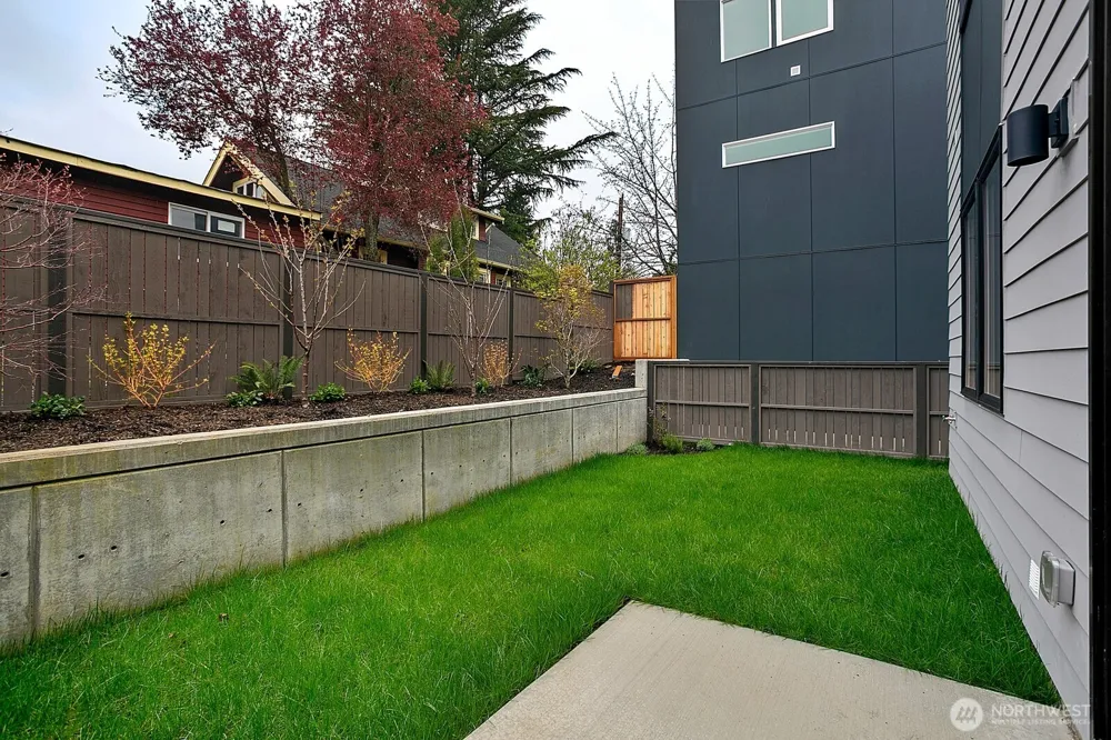 4217 S Findlay Street Seattle, WA 98118