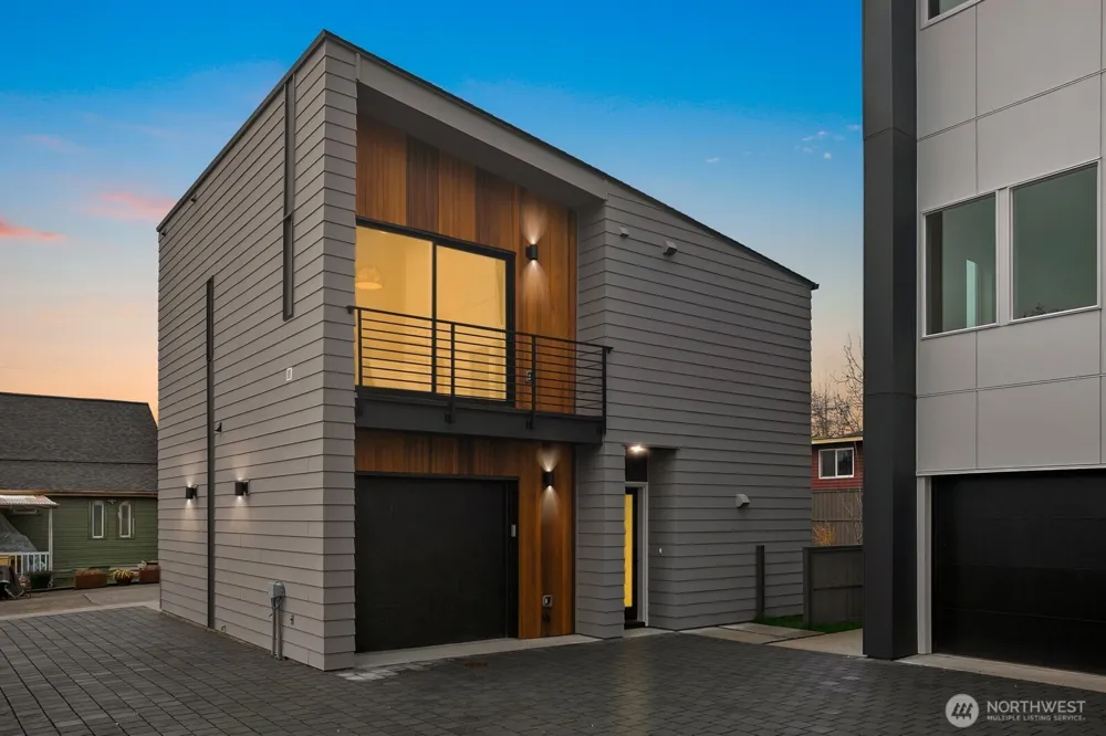 4217 S Findlay Street Seattle, WA 98118