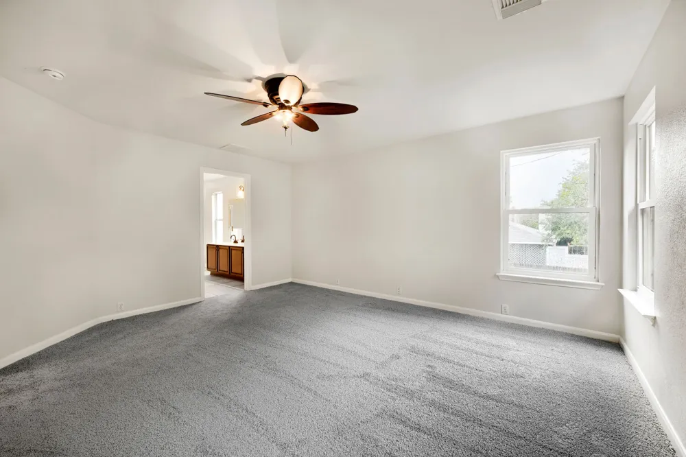 1405 Hawk Drive Cedar Park, TX 78613