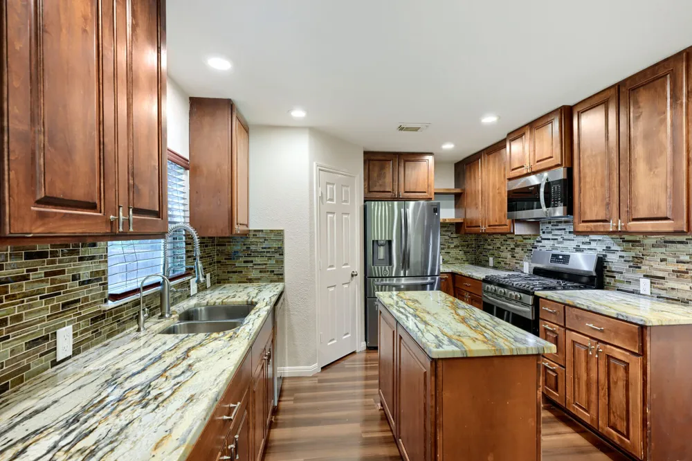 1405 Hawk Drive Cedar Park, TX 78613