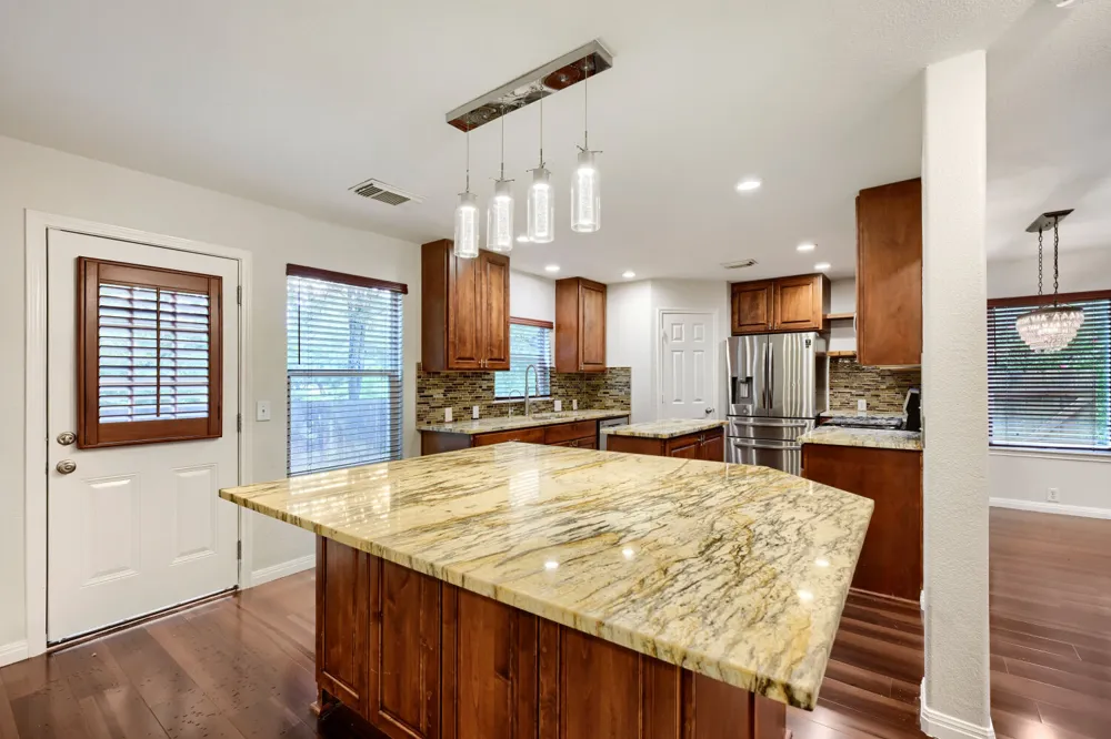 1405 Hawk Drive Cedar Park, TX 78613