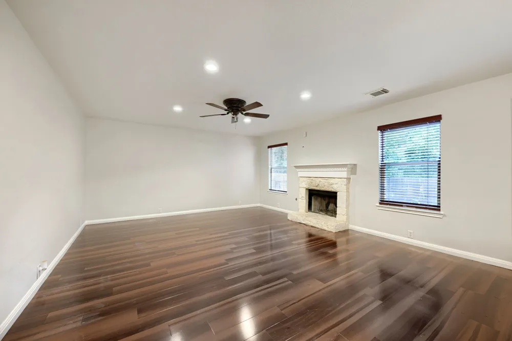 1405 Hawk Drive Cedar Park, TX 78613