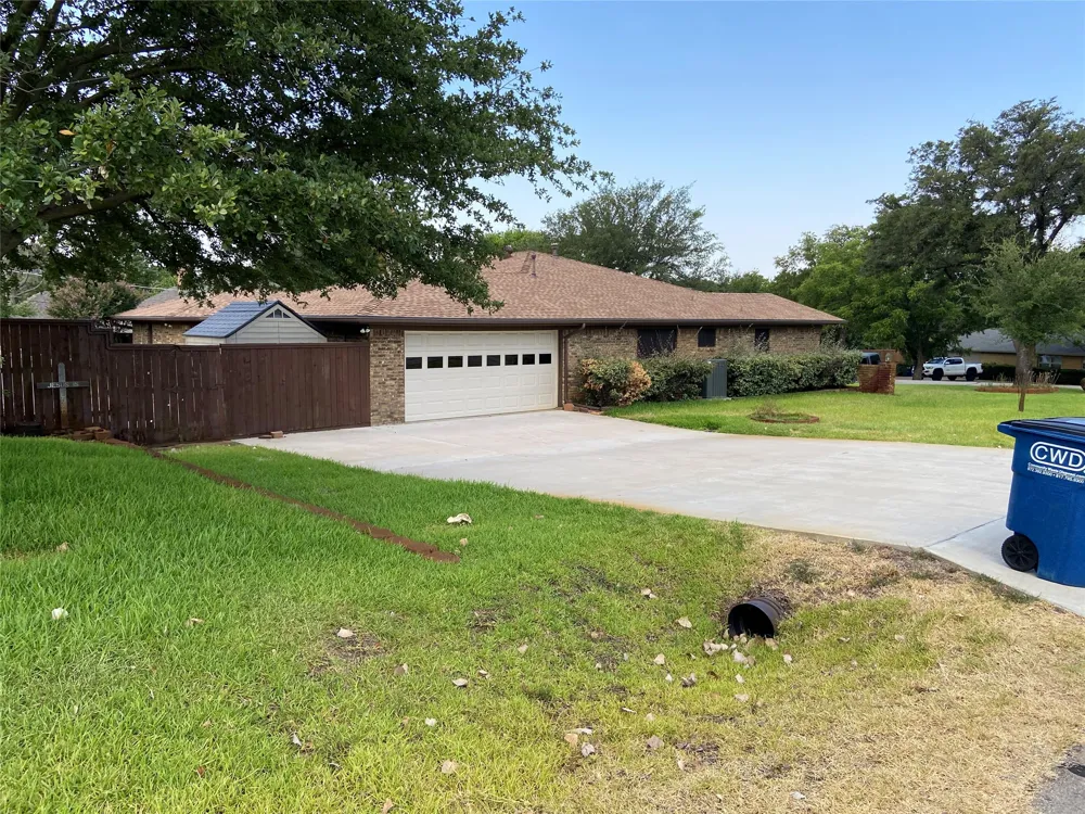 114 Stone Canyon Drive Highland Village, TX 75077