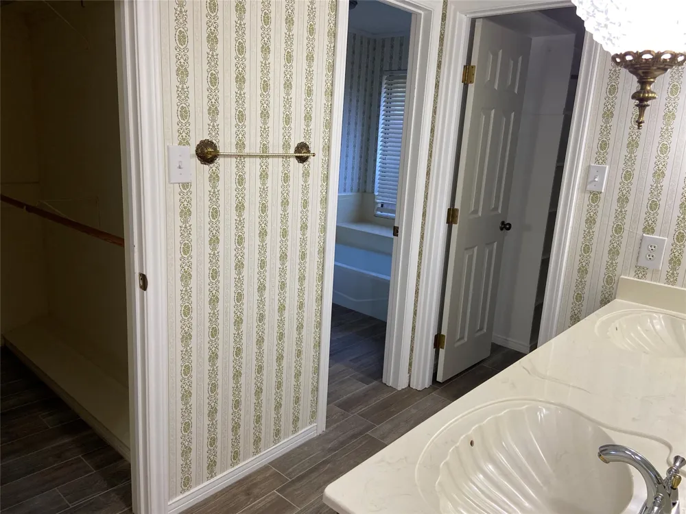 114 Stone Canyon Drive Highland Village, TX 75077