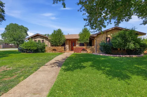 114 Stone Canyon Drive