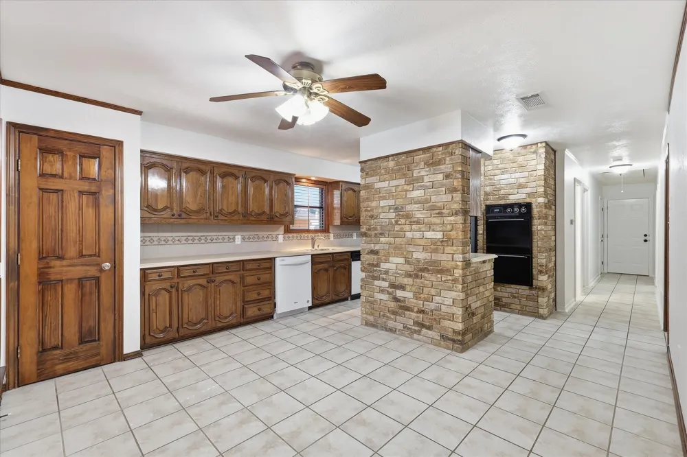 114 Stone Canyon Drive Highland Village, TX 75077
