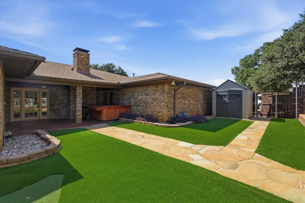 114 Stone Canyon Drive Highland Village, TX 75077