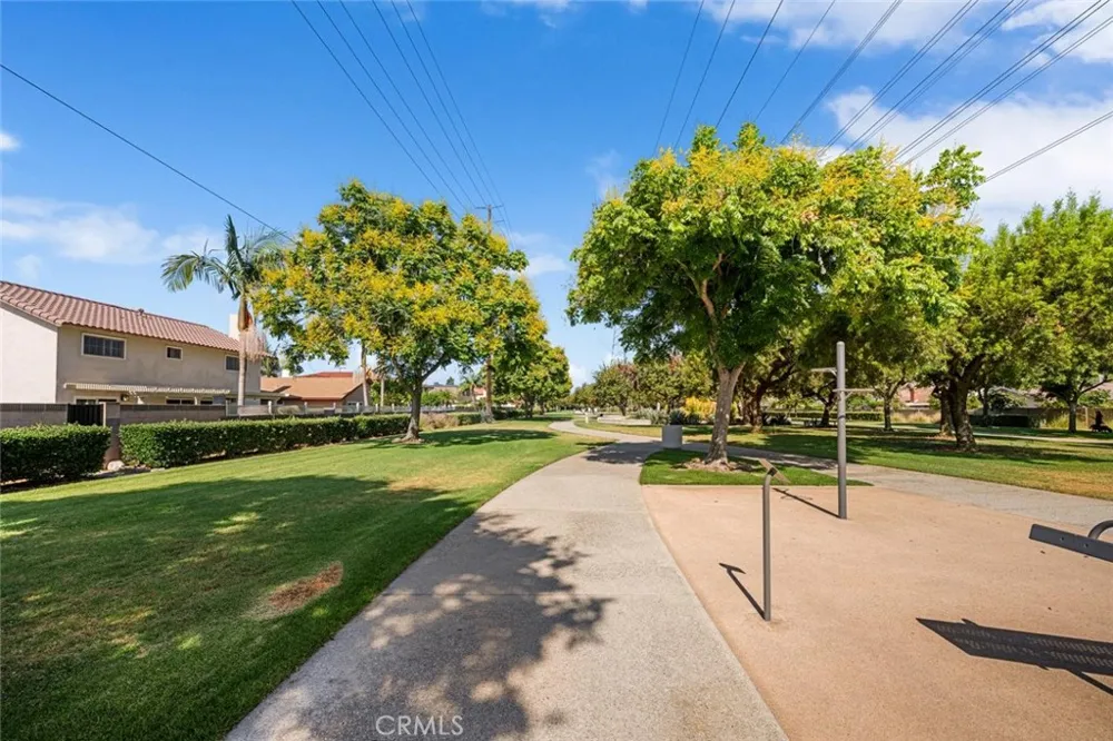 4641 Sharon Drive La Palma, CA 90623