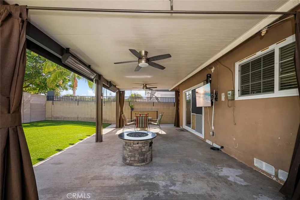 4641 Sharon Drive La Palma, CA 90623