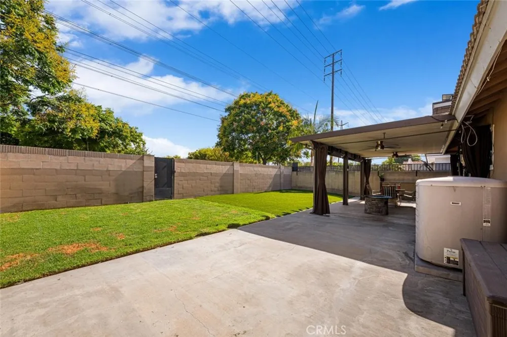 4641 Sharon Drive La Palma, CA 90623
