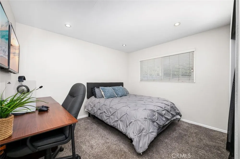 4641 Sharon Drive La Palma, CA 90623
