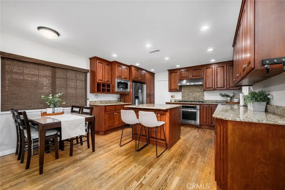 4641 Sharon Drive La Palma, CA 90623