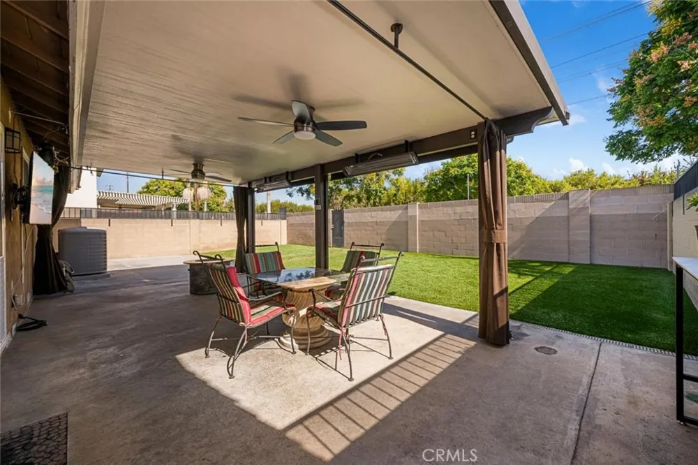 4641 Sharon Drive La Palma, CA 90623
