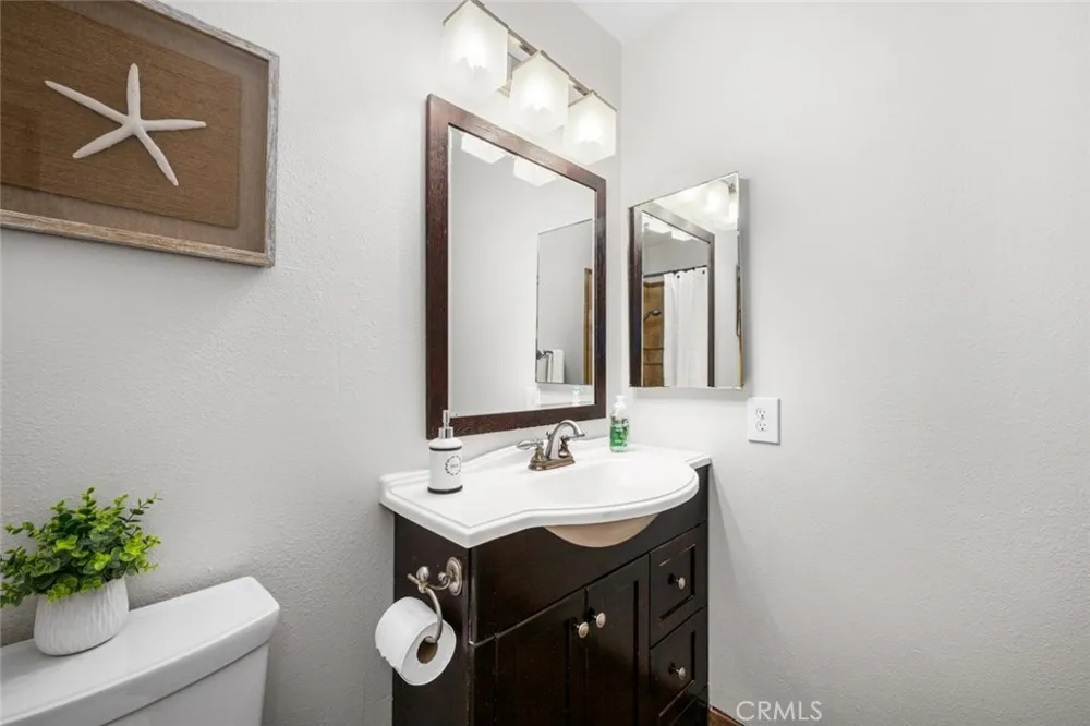 4641 Sharon Drive La Palma, CA 90623