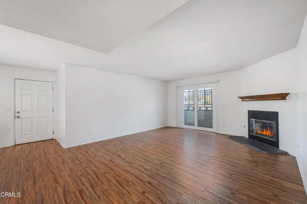 10133 Tujunga Canyon Boulevard #2 Los Angeles, CA 91042