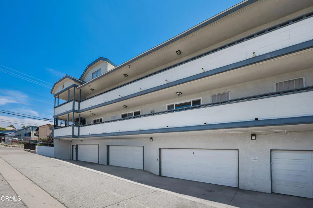 10133 Tujunga Canyon Boulevard #2 Los Angeles, CA 91042