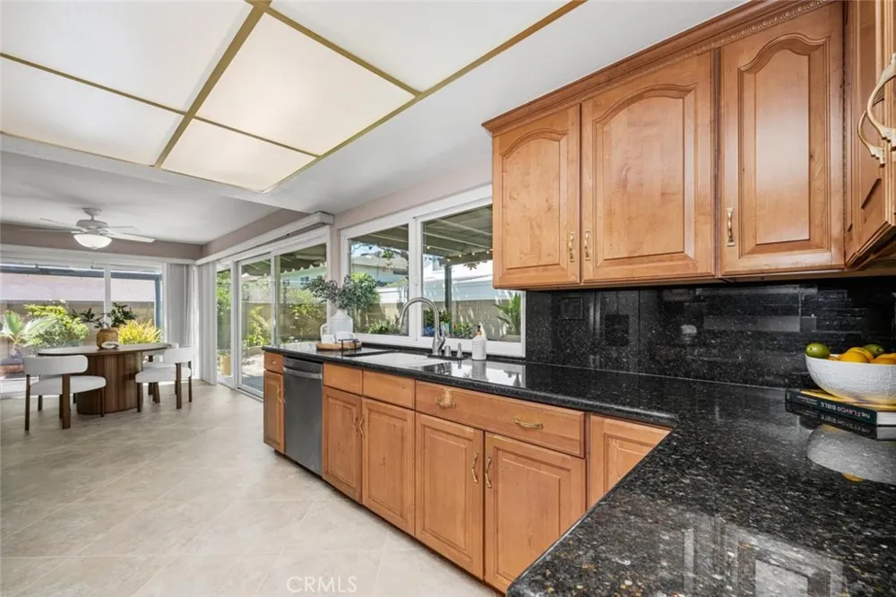 9717 Avenida Monterey Cypress, CA 90630