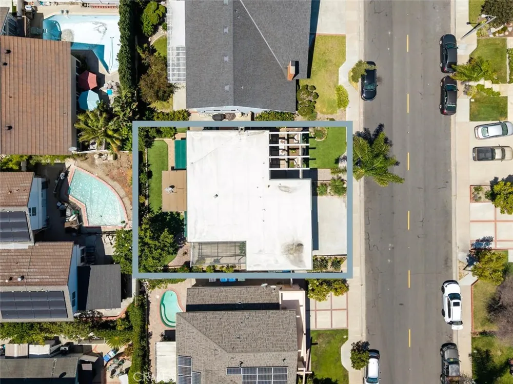 9717 Avenida Monterey Cypress, CA 90630