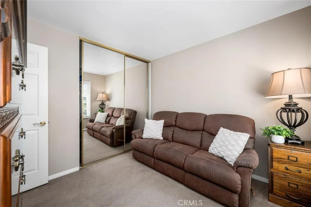 9717 Avenida Monterey Cypress, CA 90630