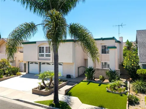 9717 Avenida Monterey