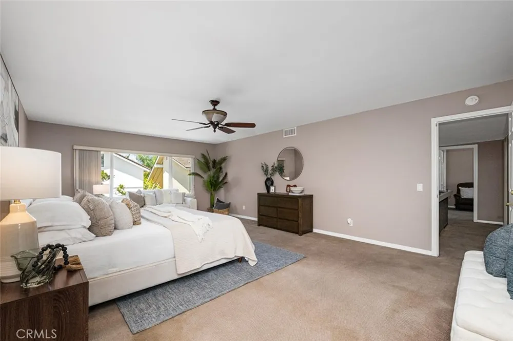 9717 Avenida Monterey Cypress, CA 90630