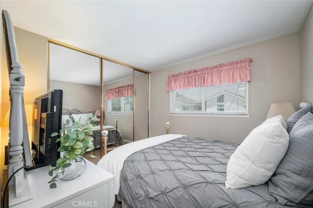 9717 Avenida Monterey Cypress, CA 90630