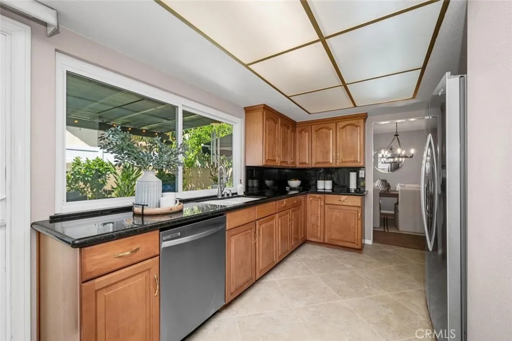 9717 Avenida Monterey Cypress, CA 90630