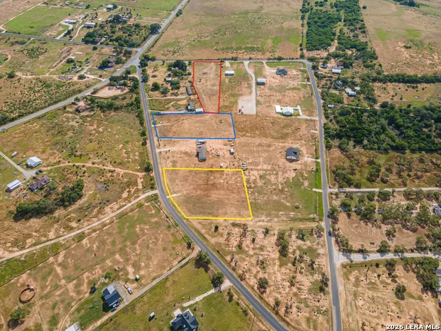 19737 Benton city rd Somerset, TX 78069