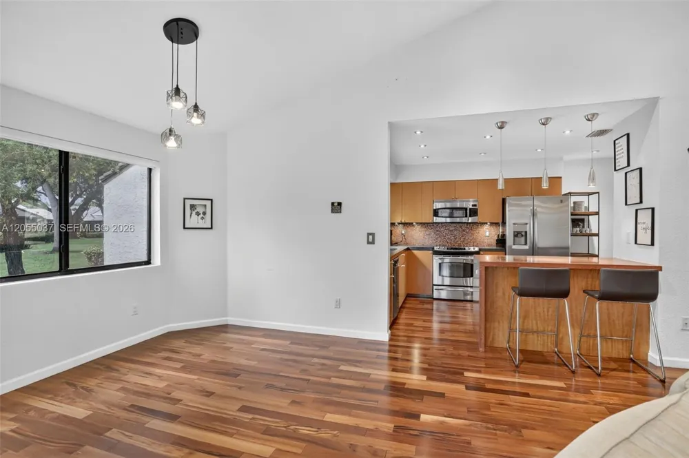 381 NW 94th Ter Plantation, FL 33324